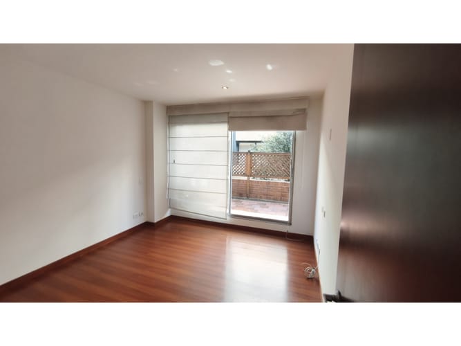 Apartamento en arriendo en Chico Norte, Bogotá, 94 m² · foto 4 de 14