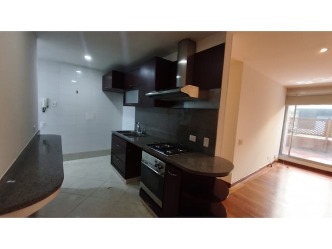 Apartamento en arriendo en Chico Norte, Bogotá, 94 m² · foto 6 de 14