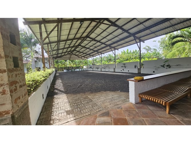 Casa de 5 alcobas en venta en Rozo, Palmira, 2000 m² · foto 9 de 24