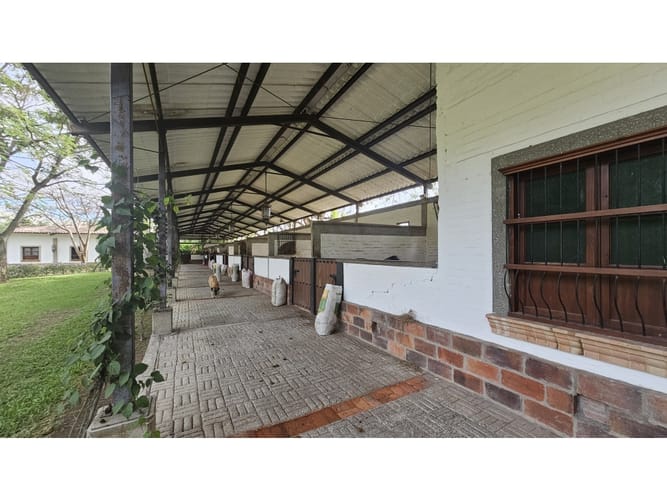 Casa de 5 alcobas en venta en Rozo, Palmira, 2000 m² · foto 13 de 24