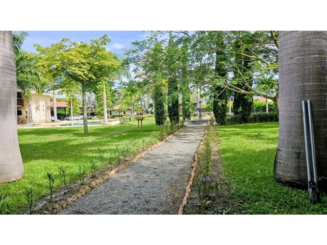 Casa de 5 alcobas en venta en Rozo, Palmira, 2000 m² · foto 18 de 24