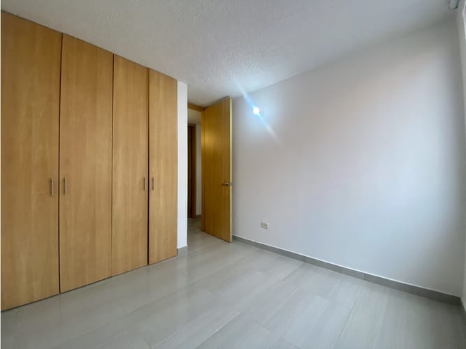 Apartamento de 3 alcobas en arriendo en Cr. Caminos De Cajica Ii, Cajicá, 61 m² · foto 14 de 18