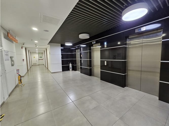 Oficina en arriendo en Chipichape, Cali, 40 m² · foto 7 de 11