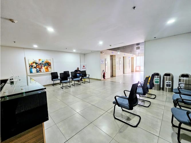 Oficina en arriendo en Chipichape, Cali, 40 m² · foto 9 de 11