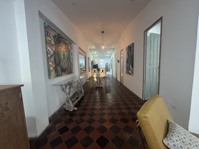 Casa de 4 alcobas en venta en Crespo, Cartagena, 230 m² · foto 3 de 12