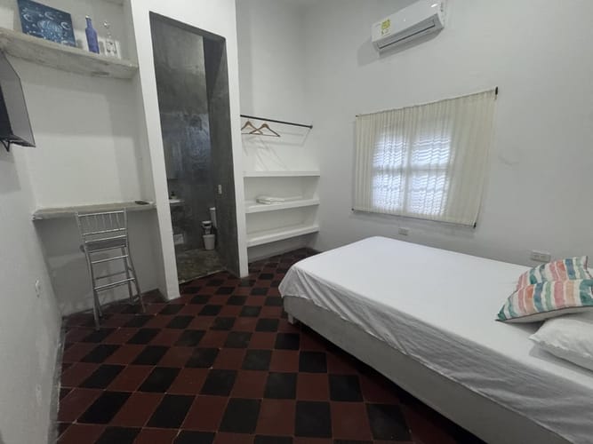 Casa de 4 alcobas en venta en Crespo, Cartagena, 230 m² · foto 5 de 12