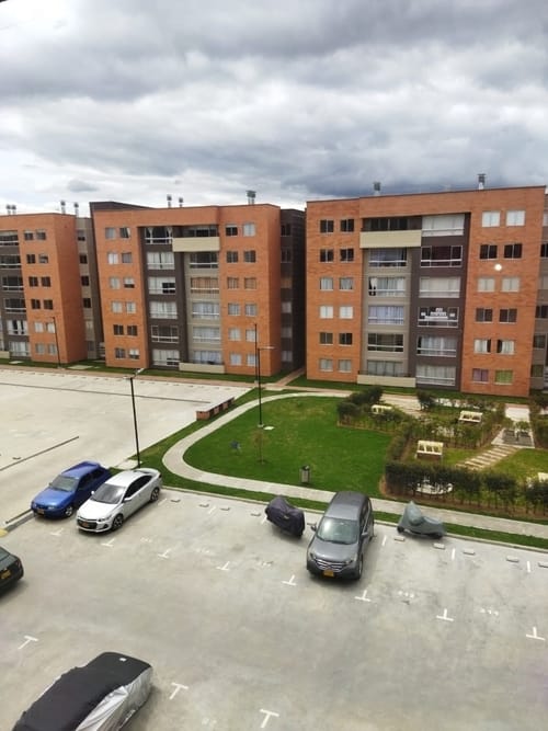 Apartamento de 3 alcobas en venta en Sector Centro, Tocancipá, 57 m² · foto 2 de 13