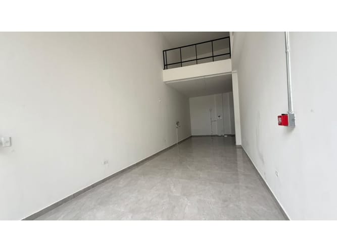 Local en arriendo en Cuarto De Legua - Guadalupe, Cali, 55 m² · foto 5 de 6