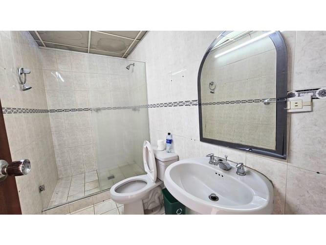 Casa de 8 alcobas en venta en Tequendama, Cali, 600 m² · foto 6 de 21