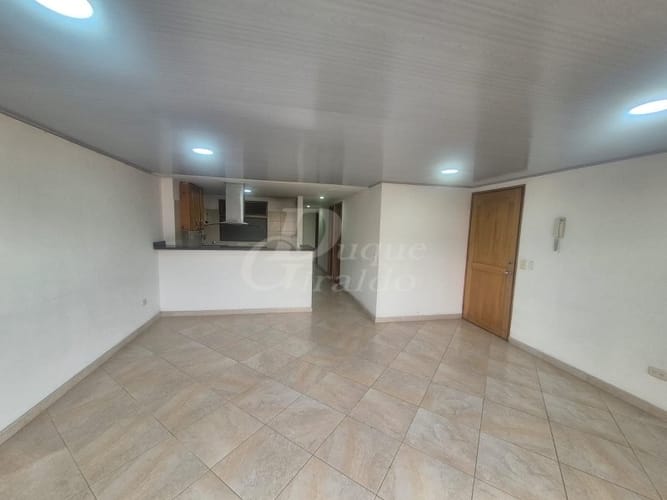 Apartamento de 3 alcobas en arriendo en Alcala, Envigado, 90 m² · foto 3 de 18