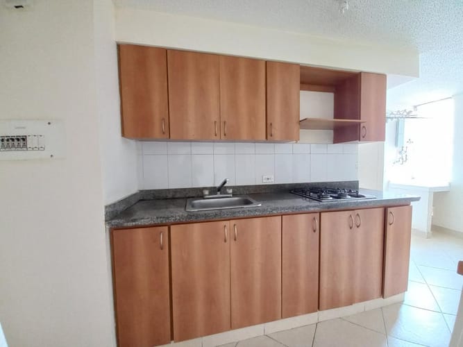Apartamento de 3 alcobas en venta en San Antonio Norte, Bogotá, 71 m² · foto 10 de 24