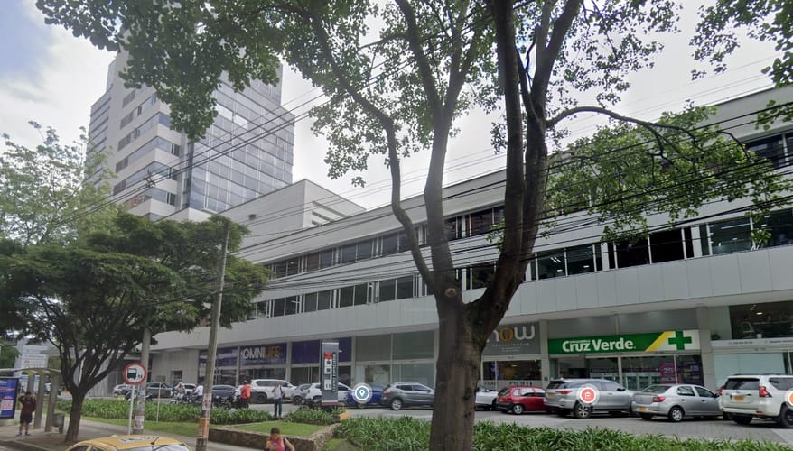 Oficina en arriendo en Villa Carlota, Medellín, 207 m² · foto 2 de 8