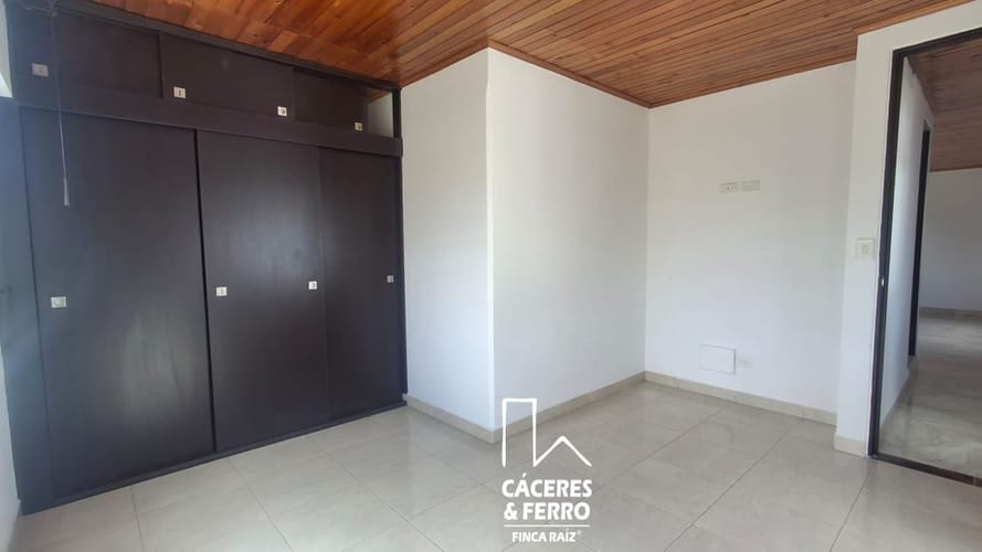 Casa de 12 alcobas en venta en Engativá, Bogotá, 340 m² · foto 21 de 24