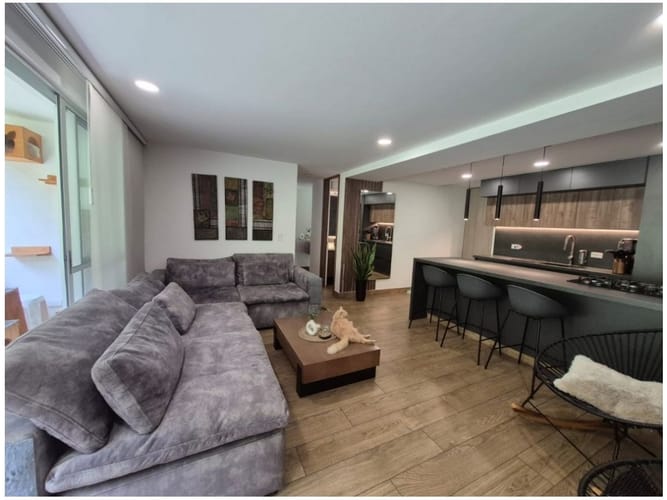 Apartamento de 3 alcobas en venta en Rural, Itagüí, 89 m² · foto 2 de 14