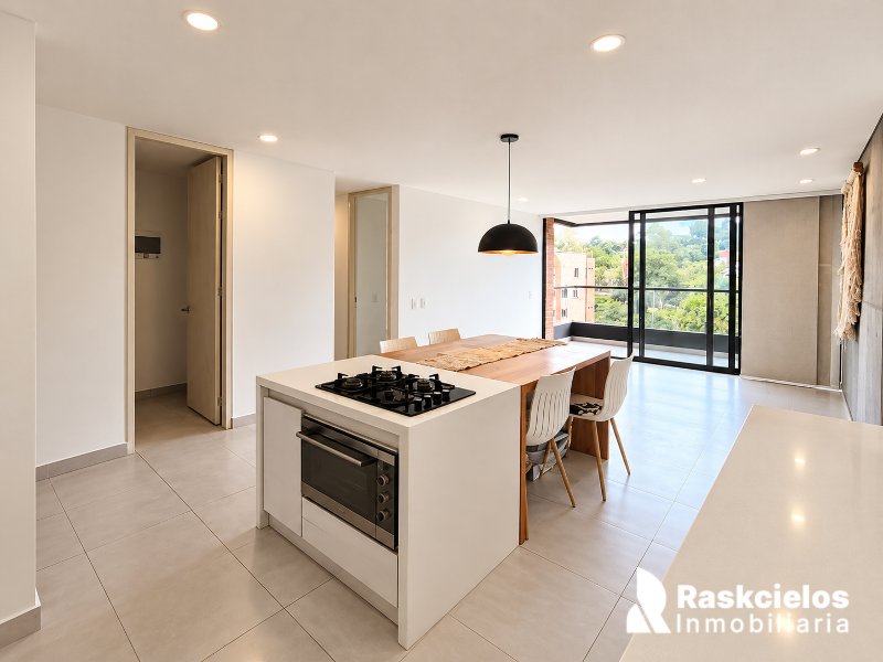 Apartamento en Arriendo en Camino Verde, Envigado