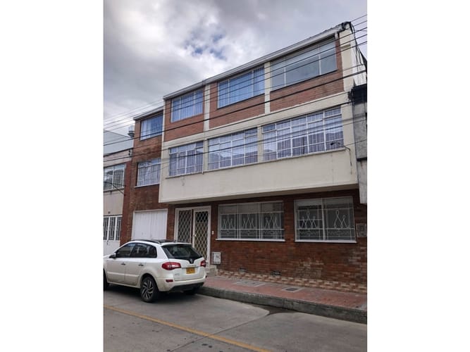 Apartaestudio en arriendo en Santa Isabel Sur, Bogotá, 10 m² · foto 7 de 7
