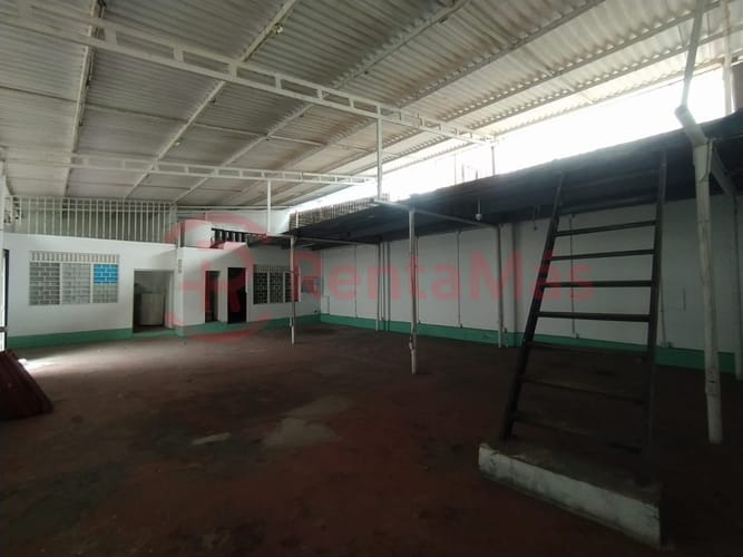 Bodega en arriendo en El Contento, Cúcuta, 190 m² · foto 3 de 10