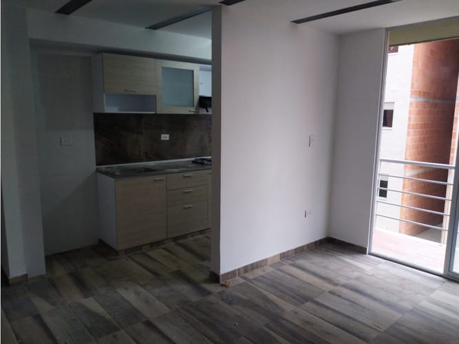 Apartamento de 2 alcobas en venta en Picaleña Y Mirolindo, Ibagué, 45 m² · foto 3 de 24