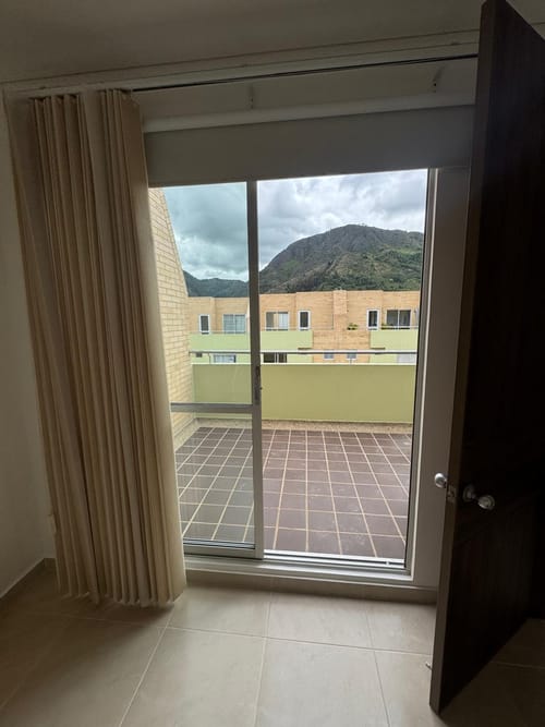 Casa de 3 alcobas en venta en Cota, 135 m² · foto 14 de 20