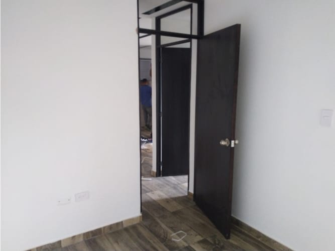 Apartamento de 2 alcobas en venta en Picaleña Y Mirolindo, Ibagué, 45 m² · foto 12 de 24