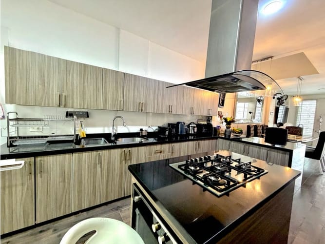 Casa de 7 alcobas en venta en Las Mercedes, Palmira, 384 m² · foto 8 de 24