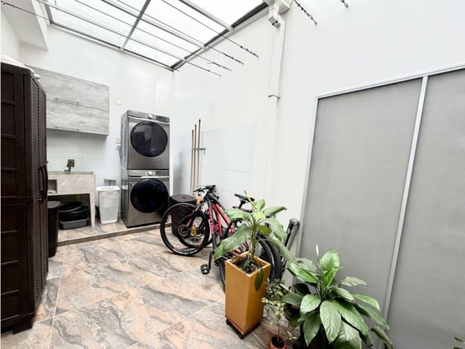 Casa de 7 alcobas en venta en Las Mercedes, Palmira, 384 m² · foto 12 de 24