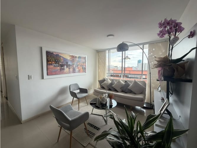 Apartamento de 3 alcobas en venta en Alta Suiza, Manizales, 79 m² · foto 2 de 8