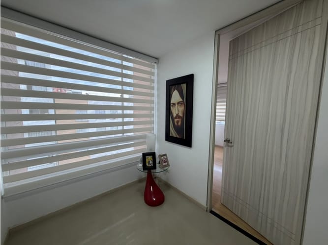 Apartamento de 3 alcobas en venta en Alta Suiza, Manizales, 79 m² · foto 4 de 8