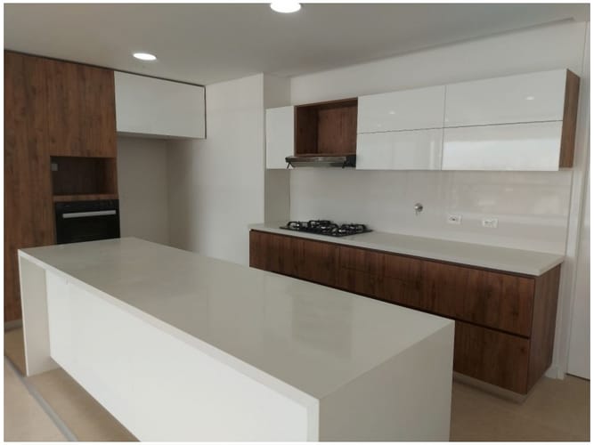 Apartamento de 3 alcobas en venta en Santa Maria De Los Angeles, Medellín, 205 m² · foto 8 de 12