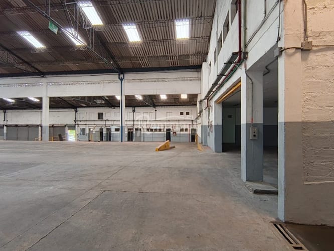 Bodega en arriendo en Manuel Restrepo, Sabaneta, 3197 m² · foto 3 de 24