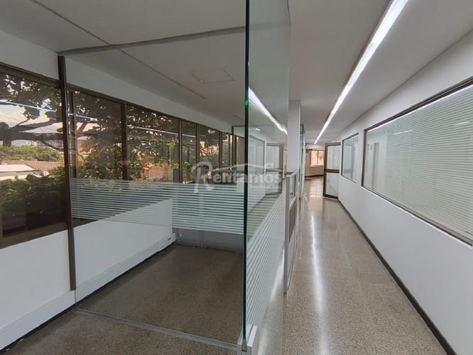 Bodega en arriendo en Manuel Restrepo, Sabaneta, 3197 m² · foto 7 de 24