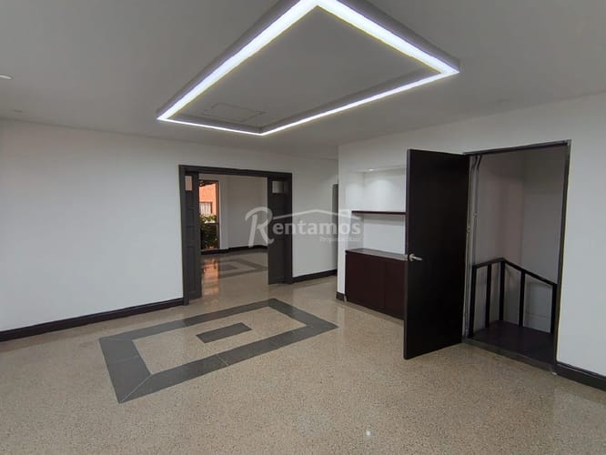 Bodega en arriendo en Manuel Restrepo, Sabaneta, 3197 m² · foto 8 de 24