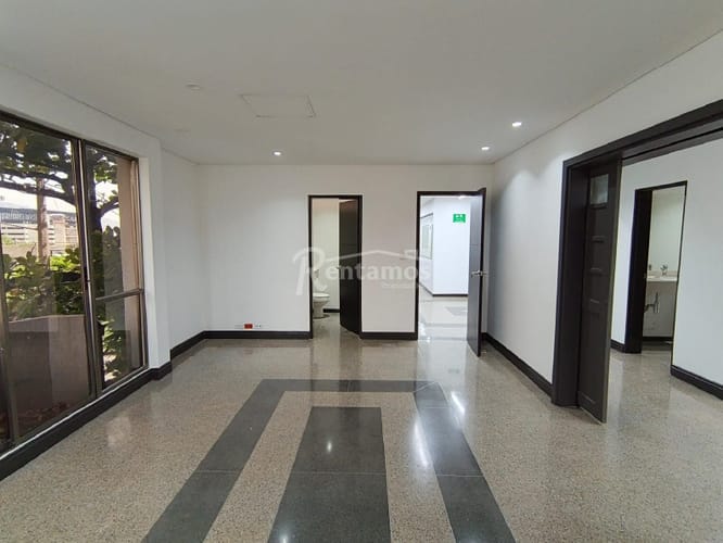 Bodega en arriendo en Manuel Restrepo, Sabaneta, 3197 m² · foto 10 de 24
