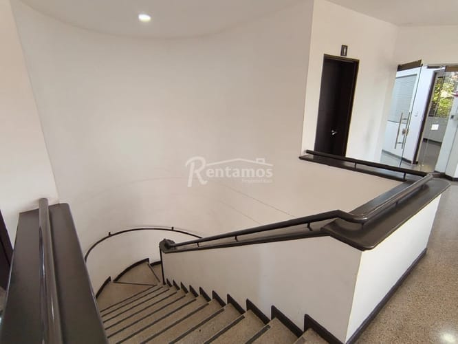 Bodega en arriendo en Manuel Restrepo, Sabaneta, 3197 m² · foto 12 de 24