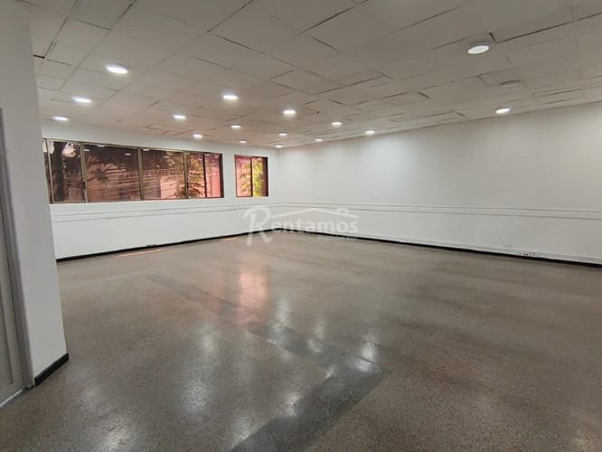 Bodega en arriendo en Manuel Restrepo, Sabaneta, 3197 m² · foto 18 de 24