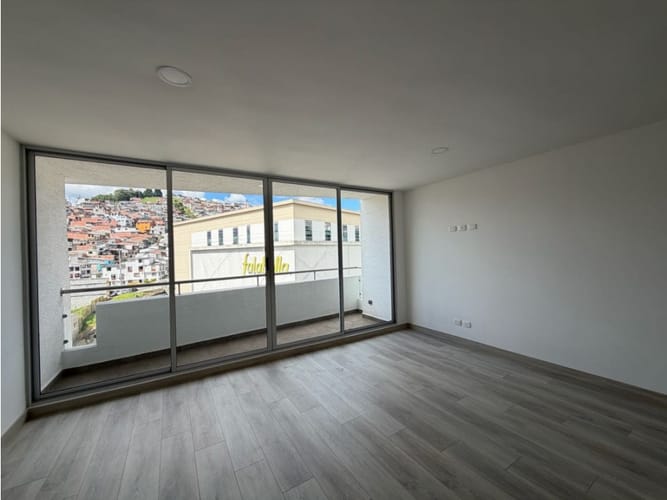 Apartamento de 3 alcobas en venta en Avenida Kevin Angel, Manizales, 76 m² · foto 4 de 13