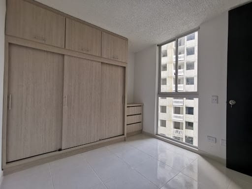 Apartamento de 3 alcobas en arriendo en Frailes, Dosquebradas, 53 m² · foto 3 de 11