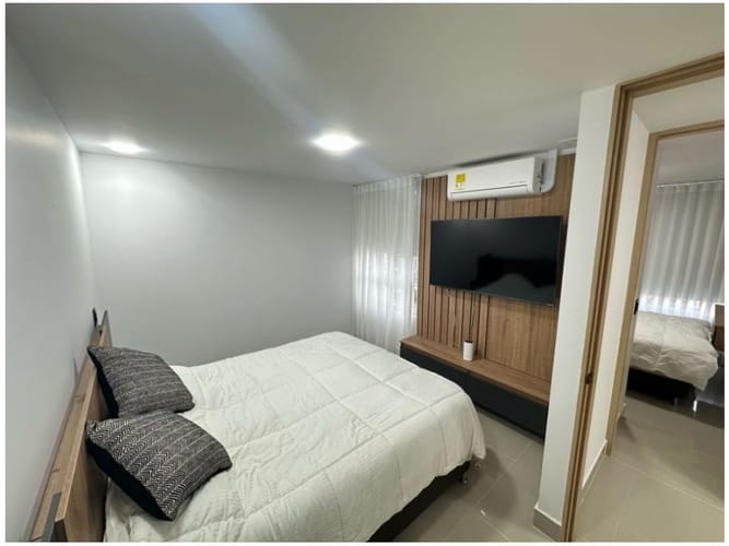 Apartamento de 3 alcobas en venta en Loma Del Indio, Medellín, 88 m² · foto 12 de 18