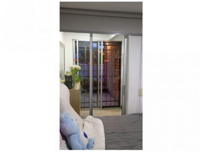 Apartaestudio en venta en La Castellana, Medellín, 67 m² · foto 7 de 12