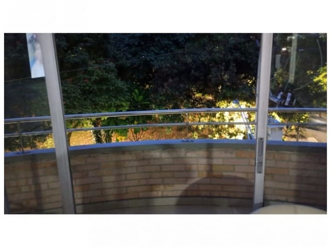 Apartaestudio en venta en La Castellana, Medellín, 67 m² · foto 8 de 12