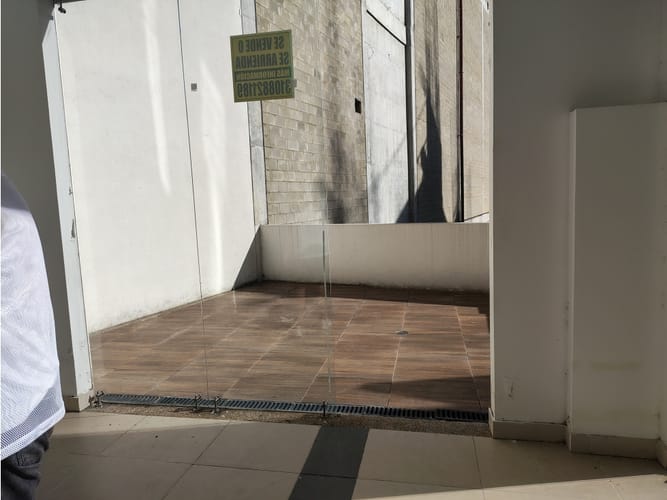 Local en venta en Bosques De Peñalisa, Ricaurte, 11 m² · foto 8 de 24