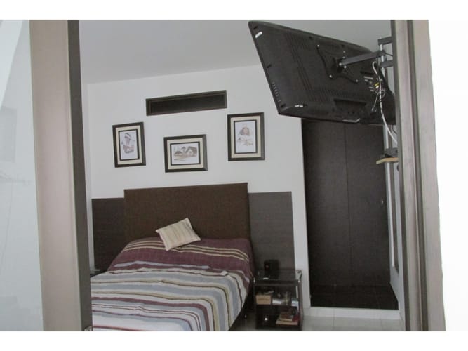 Casa de 7 alcobas en venta en Villa Marina, Ibagué, 336 m² · foto 12 de 24