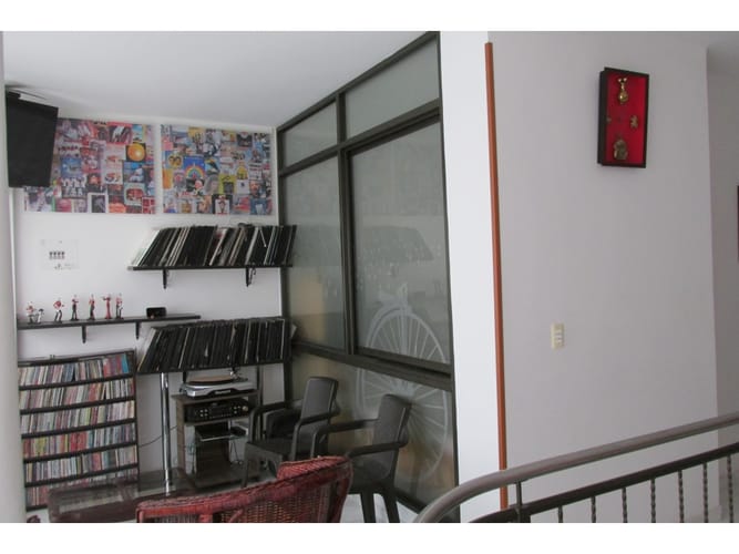 Casa de 7 alcobas en venta en Villa Marina, Ibagué, 336 m² · foto 23 de 24