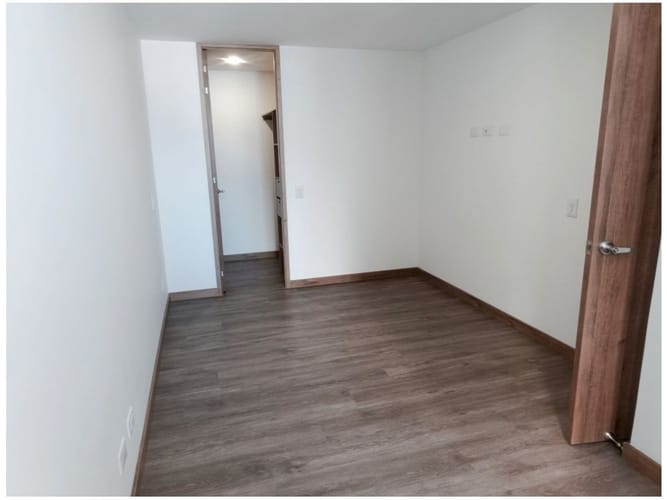 Apartamento de 2 alcobas en venta en San Rafael, Sabaneta, 60 m² · foto 9 de 24