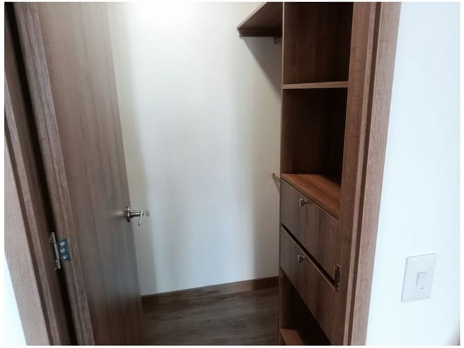 Apartamento de 2 alcobas en venta en San Rafael, Sabaneta, 60 m² · foto 11 de 24