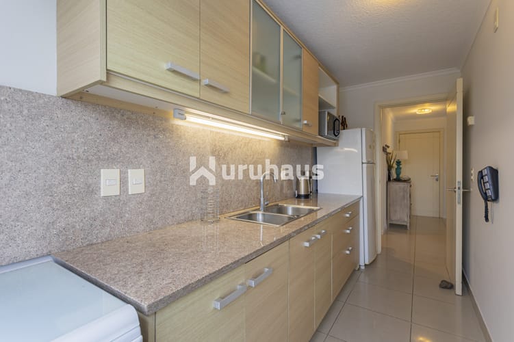 ALQUILER DEPARTAMENTO OCEAN DRIVE TRES DORMITORIOS · Foto 7