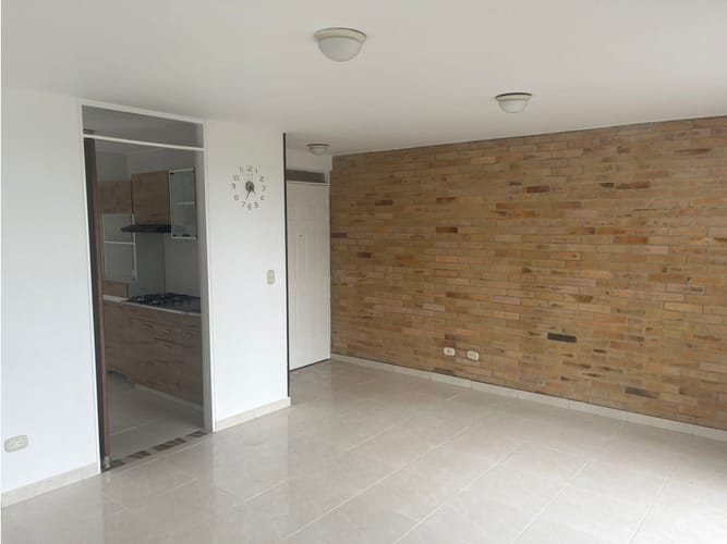 Apartamento de 3 alcobas en venta en Campiña, Ibagué, 95 m² · foto 3 de 24