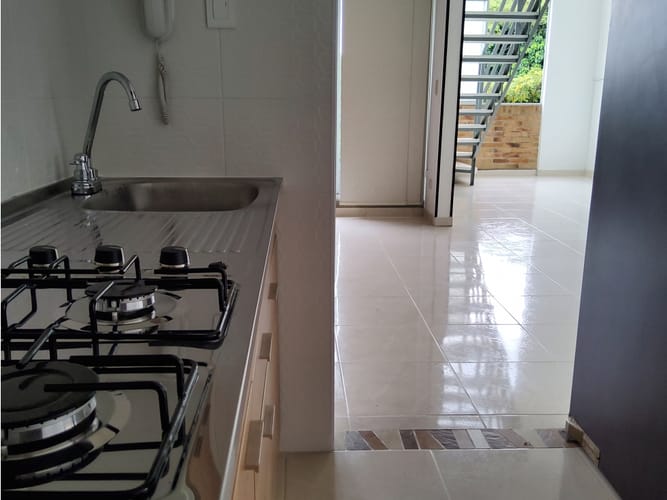 Apartamento de 3 alcobas en venta en Campiña, Ibagué, 95 m² · foto 11 de 24