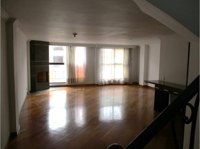 Apartamento de 2 alcobas en venta en Pasadena, Bogotá, 115 m² · foto 2 de 24