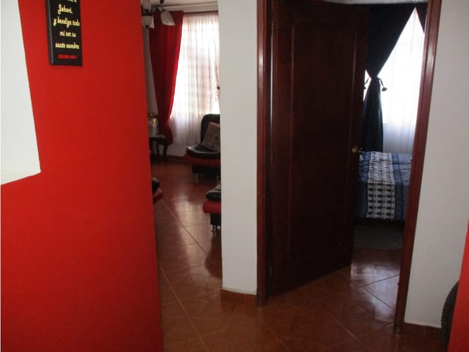 Casa de 6 alcobas en venta en Santa Ana, Soacha, 280 m² · foto 11 de 24